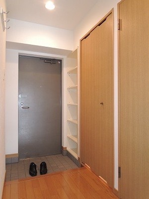 パークレジデンス 玄関です。