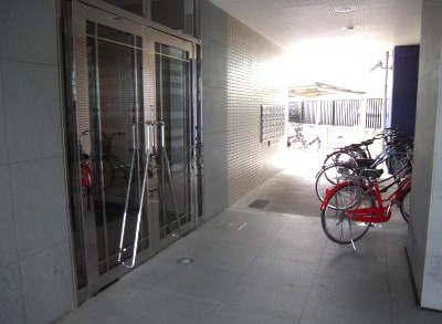 エンクレスト吉塚駅前  別号室参照