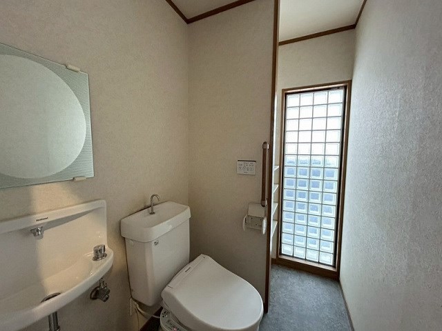 グレースメゾン六本松 トイレ