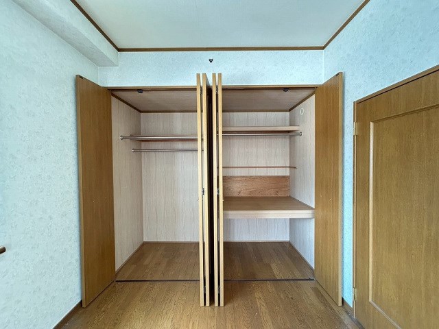 グレースメゾン六本松 収納