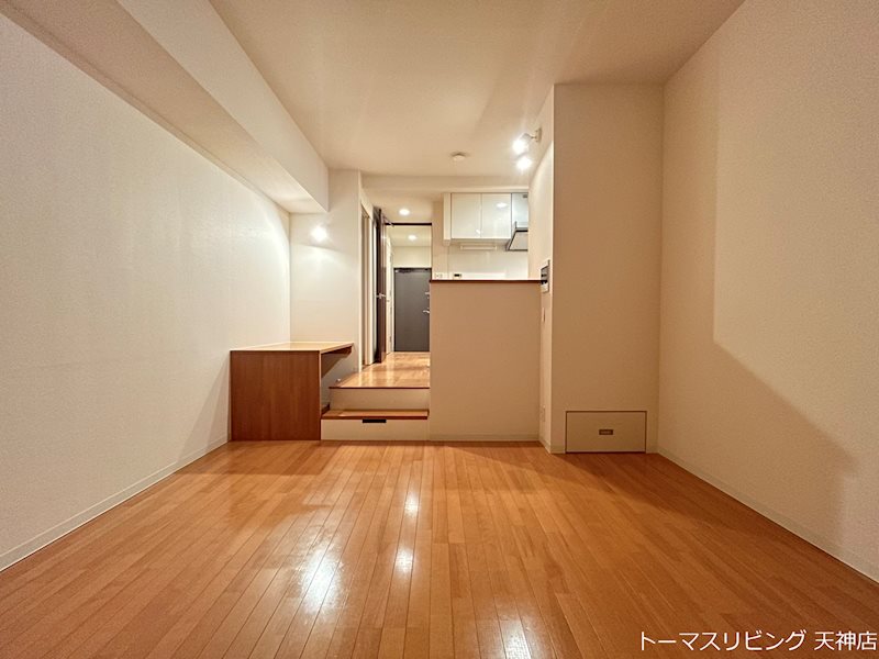 福岡県福岡市南区清水１丁目 リビング
