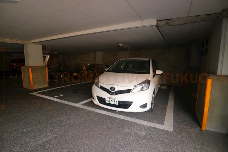 本田コーポ 駐車場