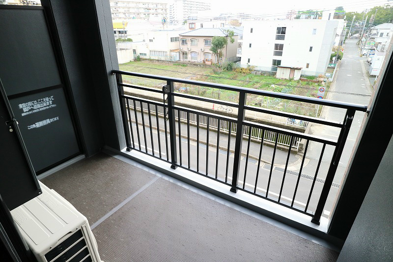 グランフォーレ博多駅東プレミア  バルコニーです。別部屋参考写真。