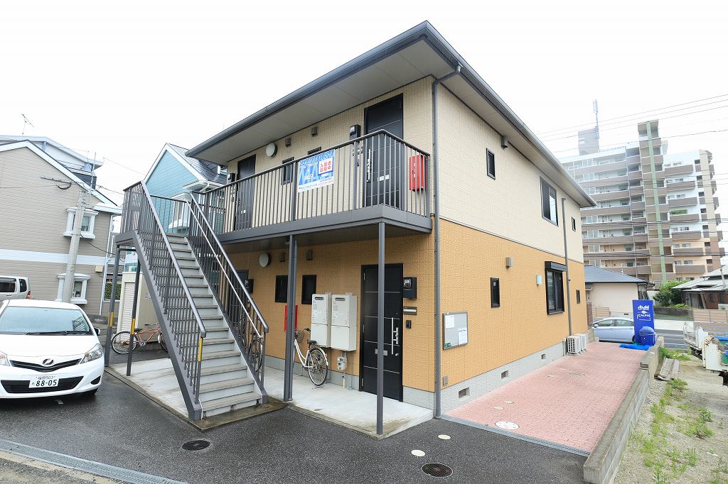 古賀市・新宮町・福津市でお部屋を探される際は、トーマスリビングへお気軽にご相談ください。