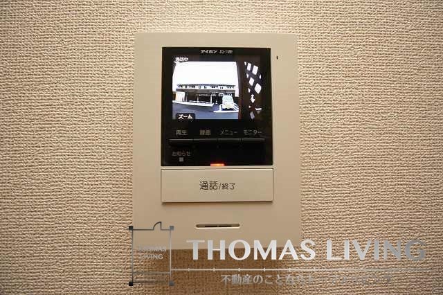 Rグレィ イイヅカ チューオー モニターインターフォン付きでセキュリティ面も安心ですね。