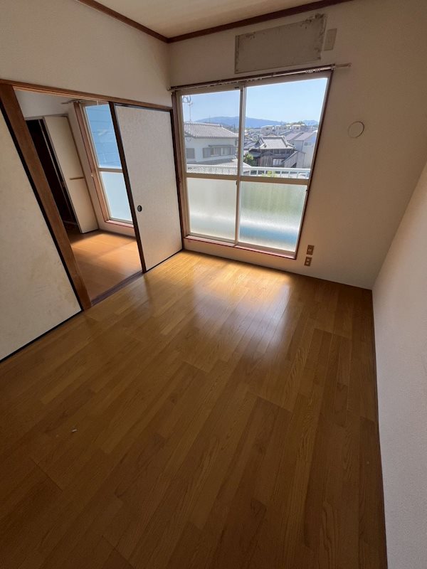 シティベール山下八番館 ダイニング