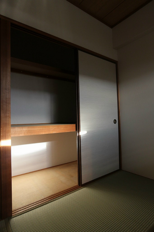 シェリーコート 押入れ　※別号室参考写真