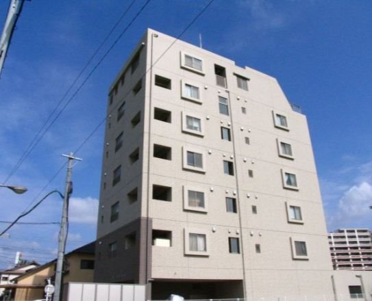 ソレイユユニバ通り 外観