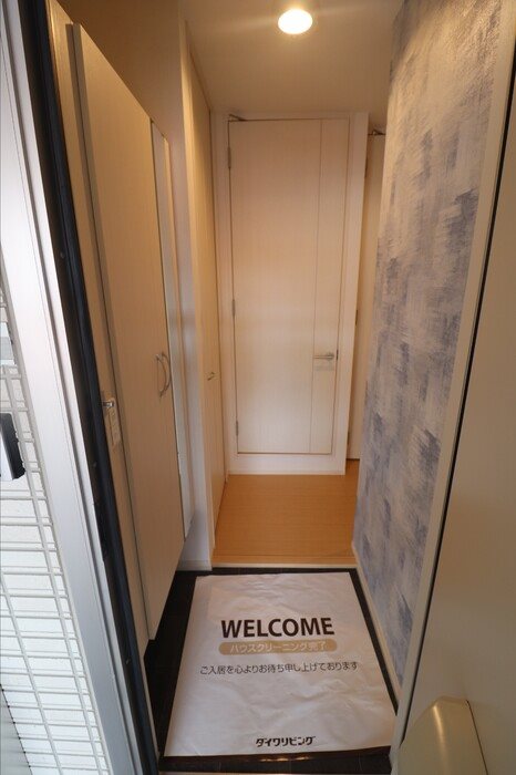 D-room西新 玄関
