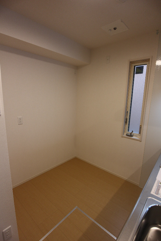 D-room西新 収納