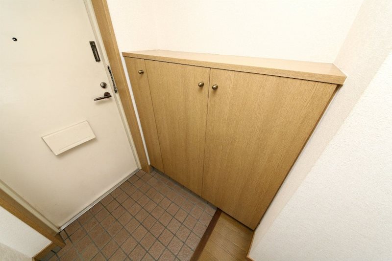 スカイハイツ春日壱番館 玄関
