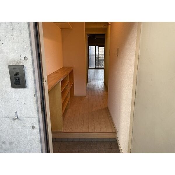 オリオン５ 玄関　※別室参考写真