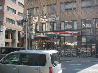 ガイアコート赤坂浄水 セブンイレブン