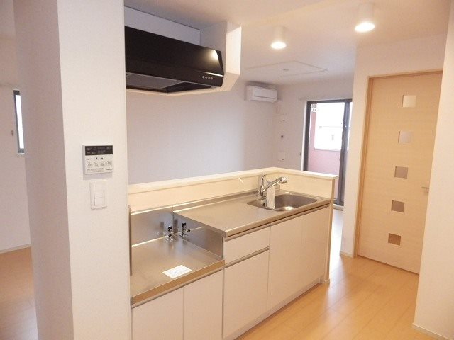 カーサマローネ キッチン