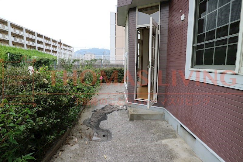 Rアベニール C 日当たりもよく洗濯物も乾きやすいベランダ