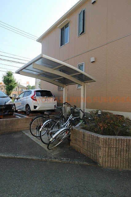エルアインス本町 お問い合わせはトーマスリビング