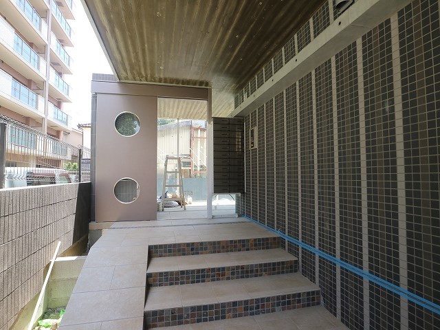 福岡県福岡市南区塩原３丁目 エントランス