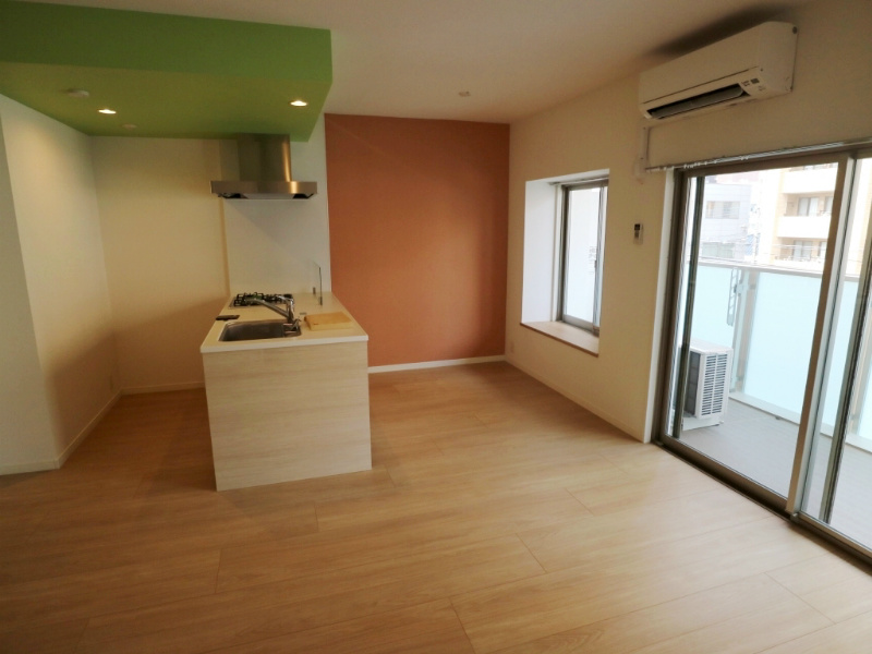 アイリーフ大楠 ※別号室参考写真　このお部屋はアイランドキッチンです。