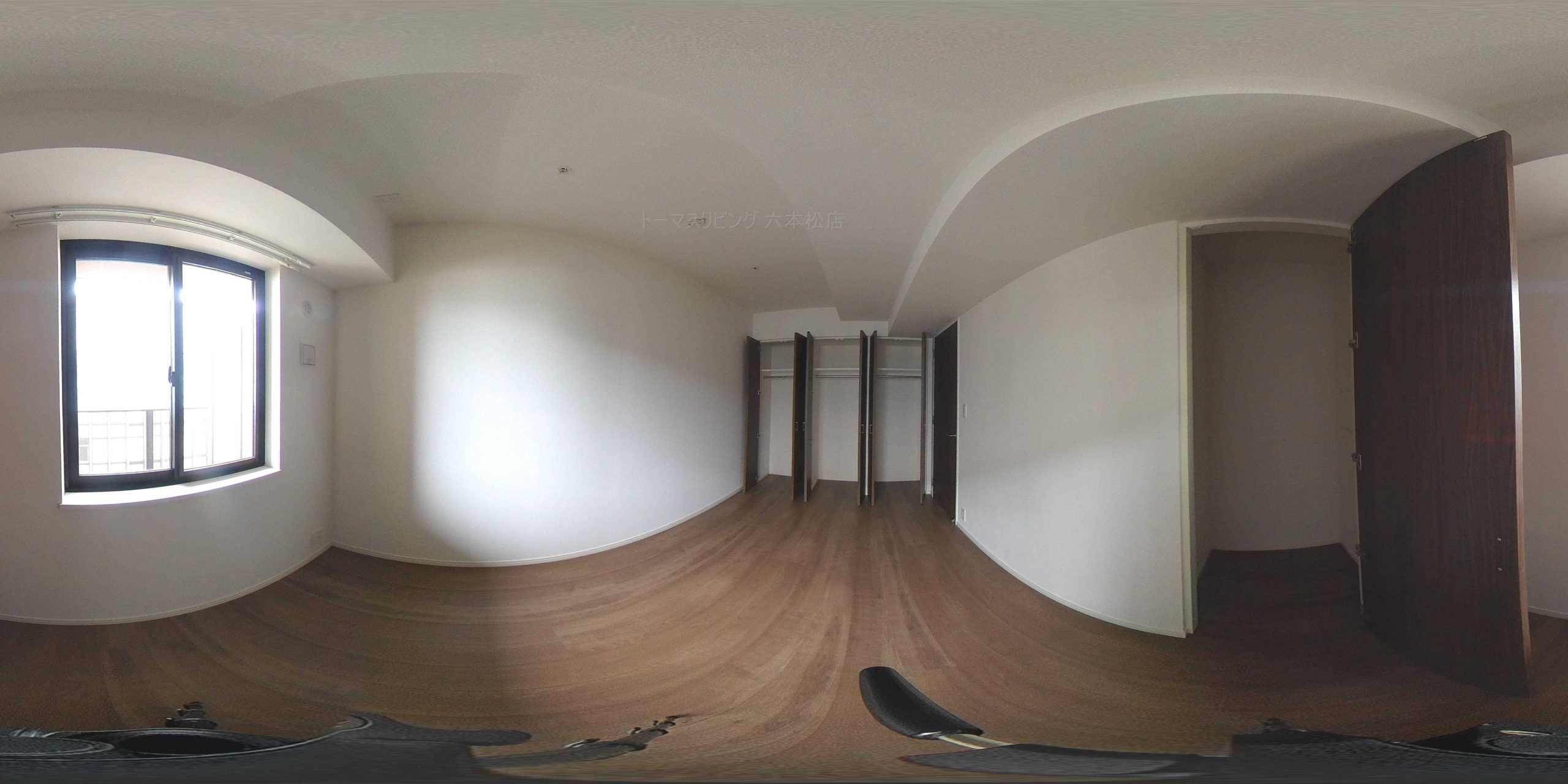 写真を準備中の為、同じ建物の別室写真をご参考下さい。