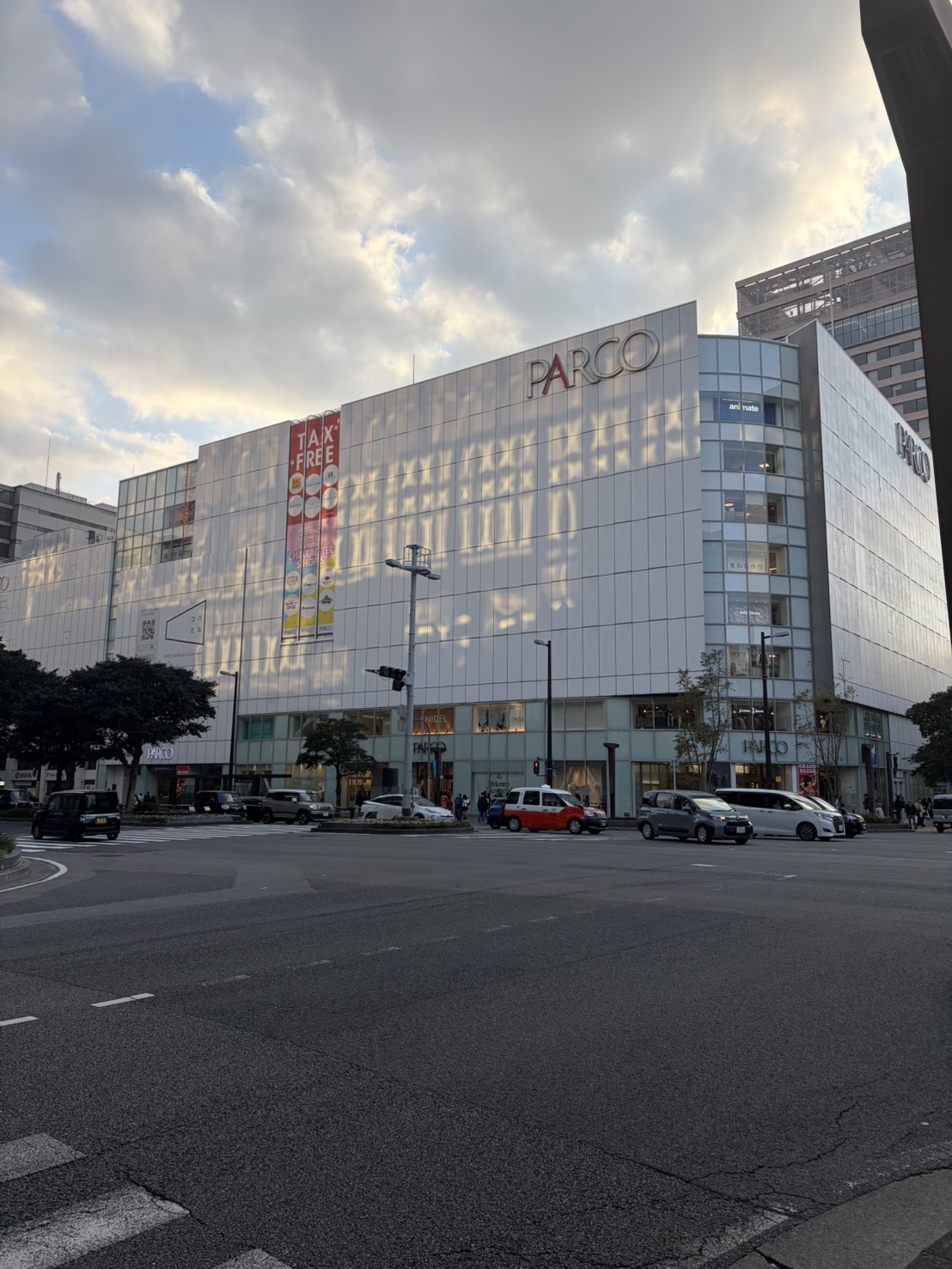 ドゥーエ赤坂 福岡ﾊﾟﾙｺ新館