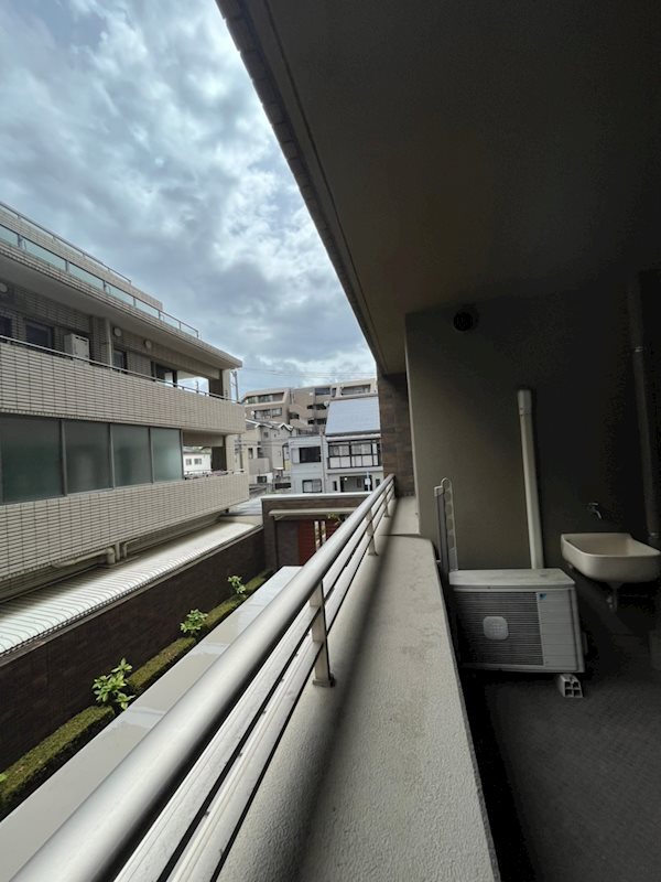 サーパス西新二丁目  ※別号室の参考写真です。