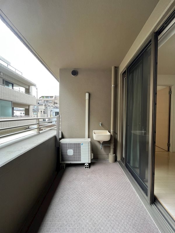 サーパス西新二丁目  ※別号室の参考写真です。