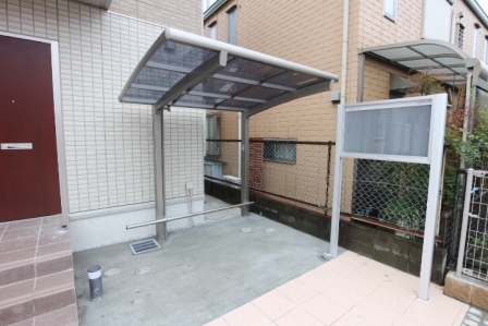 エミネント千早 駐輪場